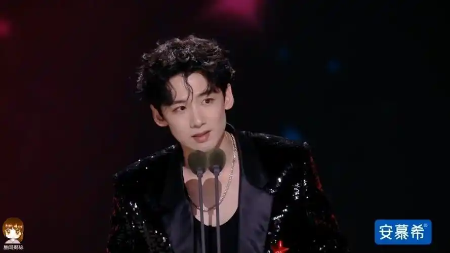 宋轶白敬亭魏大勋 切镜头##内场座位 cp乱打##星姐微博