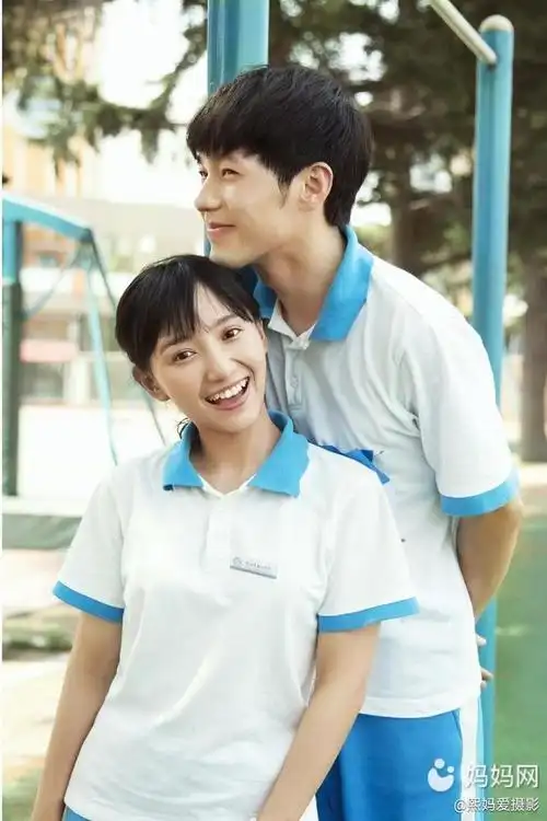 但忽而今夏这部电视剧却演绎了一场别样的青春大戏,学生时代的恋爱总