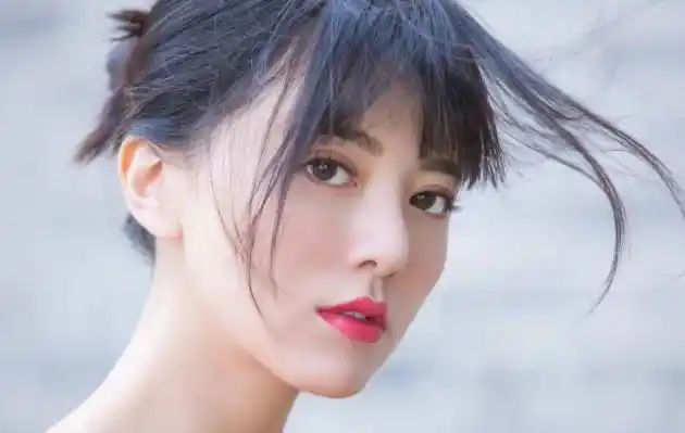 6,金莎中国内地女歌手,演员.