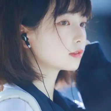 清纯美女侧面头像图片