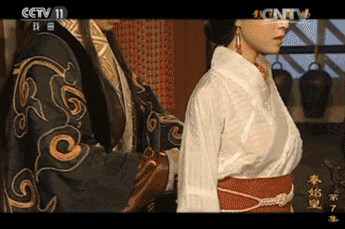 一层一层一层的剥开张静初的衣服,然后,强行带走