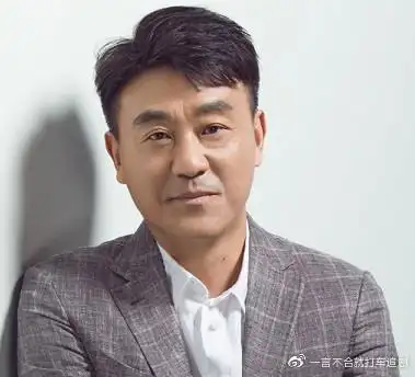 60后男艺人何冰,演技精湛被称老戏骨,但他却不喜欢这个称呼?