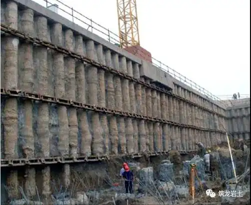 5.2 加筋水泥土桩锚支护分类