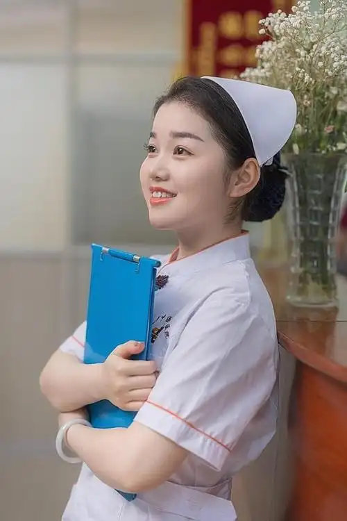 株洲市中医伤科医院:微笑天使 贴心守护