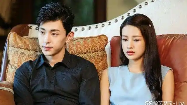 邓论恋情被关心,想娶谁当老婆?邓伦回应令人意外,不过有眼光