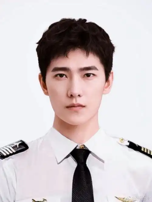 杨洋终于cos了黑猫警长