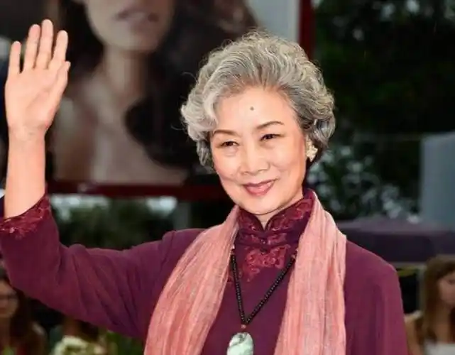 "武则天"吕中:儿子是导演儿媳是国际影后,女儿更是国人骄傲_吴桂苓