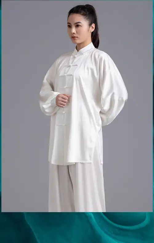 言一高档真丝绸太极服新款飘逸桑蚕丝太极拳练功比赛表演服装男女