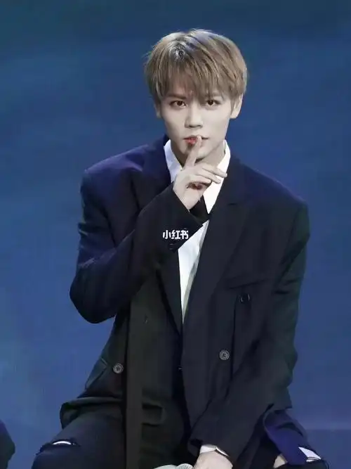 专属林彦俊的bee2e7的水色