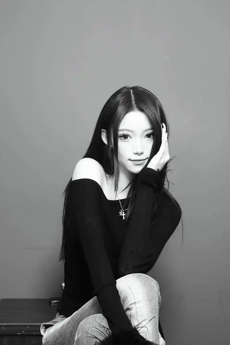 黑白系 #美丽坏女人 #分享照片 #氛围感 #御姐 - 抖音