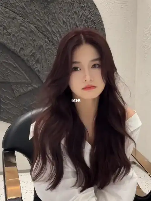 中长发女生不能错过的一款卷发60韩式气垫烫