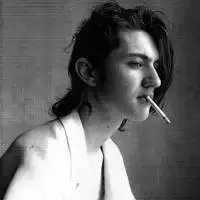 抽烟男生q抽烟男生霸气冷酷抽烟男生侧脸头像【点击鼠标右键下载】