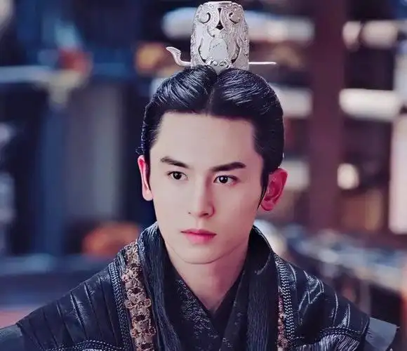 《天涯客》男主颜值被吐槽,其实在其他剧中,换一个造型也很帅