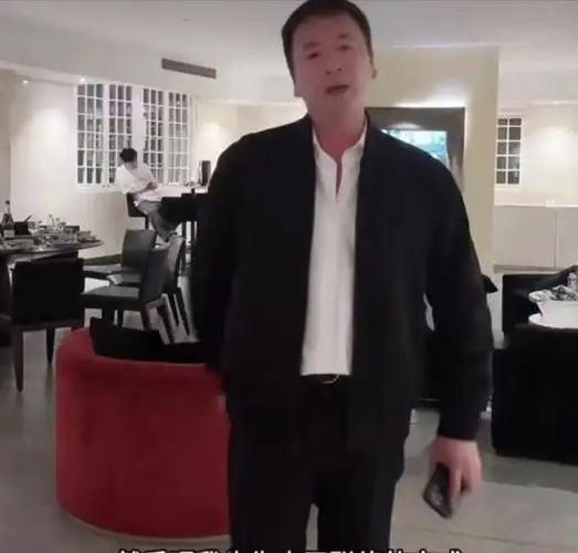 分手27年,赖文峰出狱后结婚到乡下度日,杨钰莹的选择令人心疼