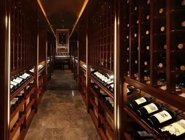 私家酒窖设计独属于爱酒人士的浪漫空间