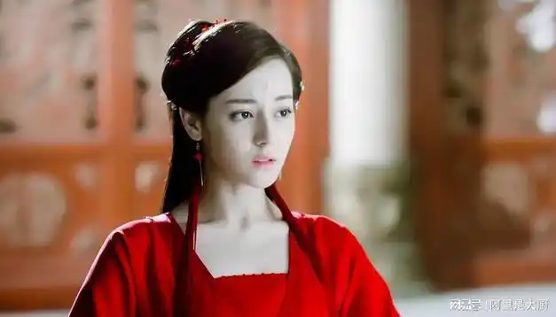 迪丽热巴的影视形象颜值变迁史20132023颜值为何忽高忽低