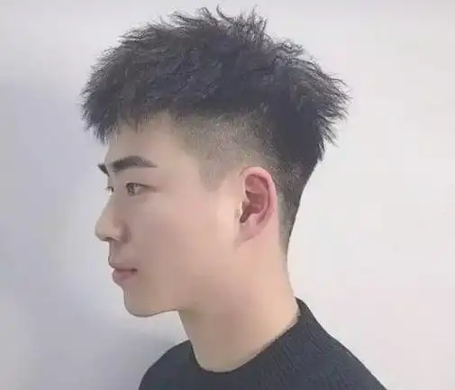 蓬松锡纸烫发型