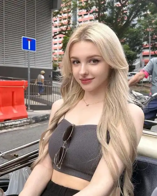 乌兹别克少女模特elina异国风范老漂亮了