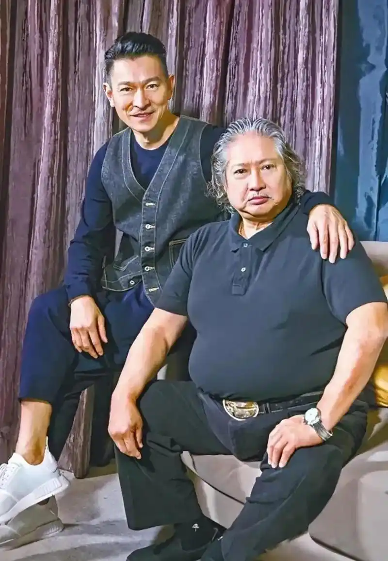 在香港娱乐圈中,刘德华和洪金宝两位大咖备受瞩目.