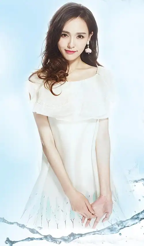 明星图集 明艳动人唐嫣