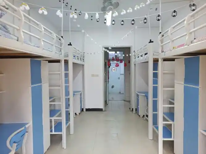 南京师范大学附属中学江宁分校