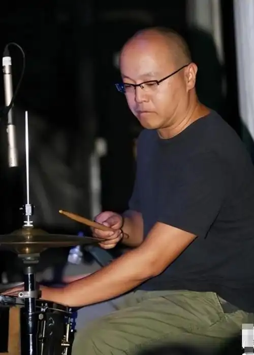 高原不后悔从王菲手中夺走窦唯离婚19年如今女儿成她的骄傲