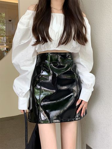 秋季显瘦皮包漆皮黑色字裙mm新款裙胖半身半身裙