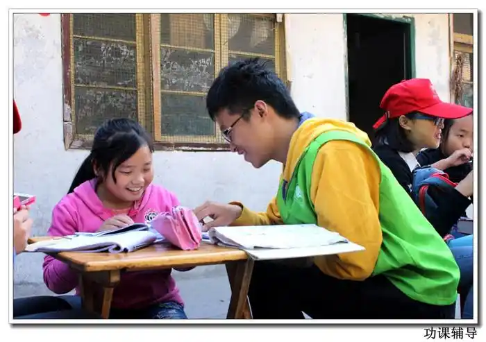 青年志愿者服务总队开展新学期首次义务支教活动