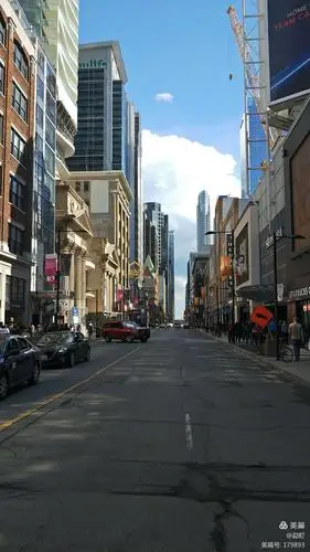 加拿大掠影(四)一一多伦多(加拿大的第一大城市.