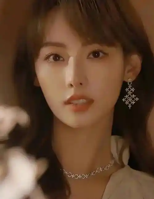 张嘉倪的"绿茶"真相,你真的看懂了吗?背后竟有如此深意!