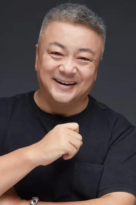 洪剑涛:军艺校草到炊事班长,婚姻风波重获幸福,儿子是他的骄傲