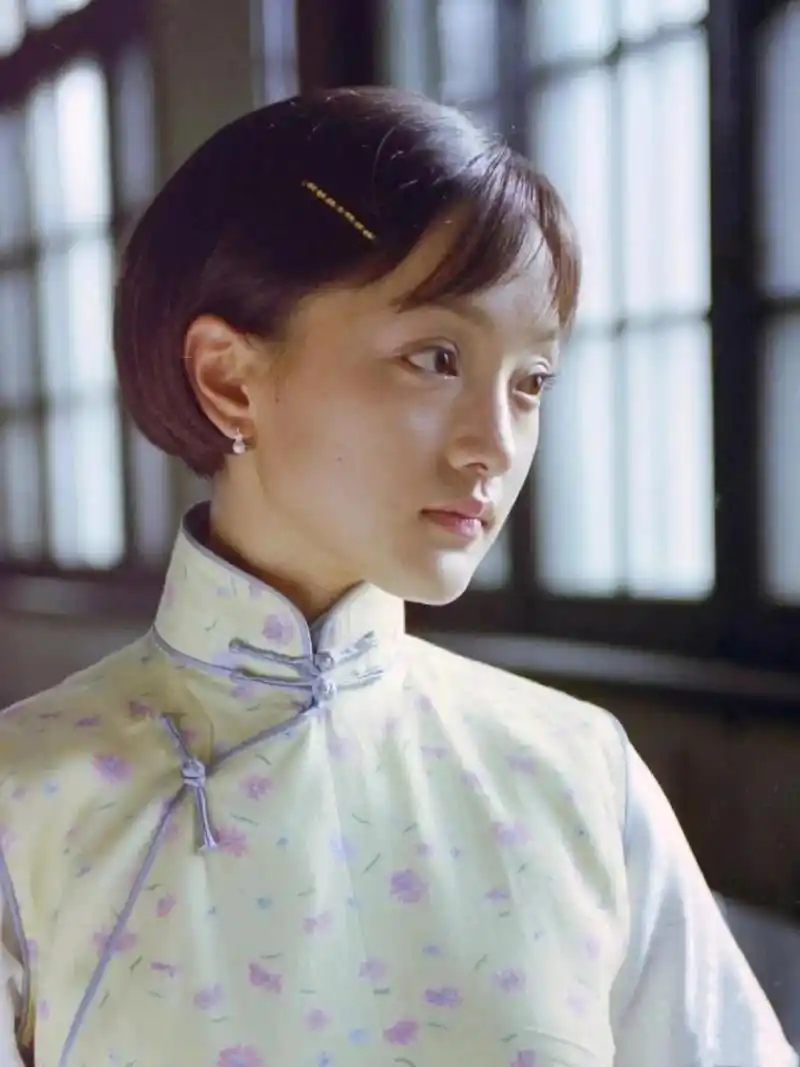 周迅版的林徽因清秀可爱无可超越,当年真是迷倒了多少文艺青年啊