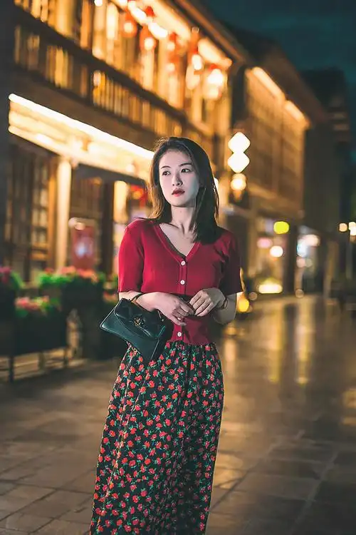 城市人像 ▏一座城傍晚时分的画笔|摄影|人像摄影|tonywood_原创作品