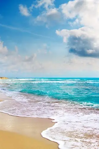 海岸,蔚蓝的大海,云彩 750x1334 iphone 8/7/6/6s 壁纸,图片,背景