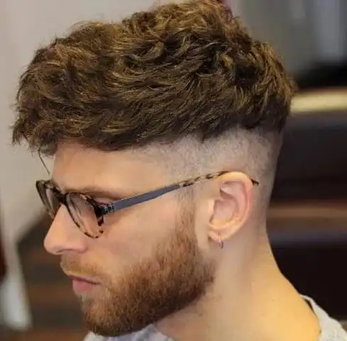男生短发卷毛烫 换上烫卷短发帅翻天_男生烫发 - 美发站