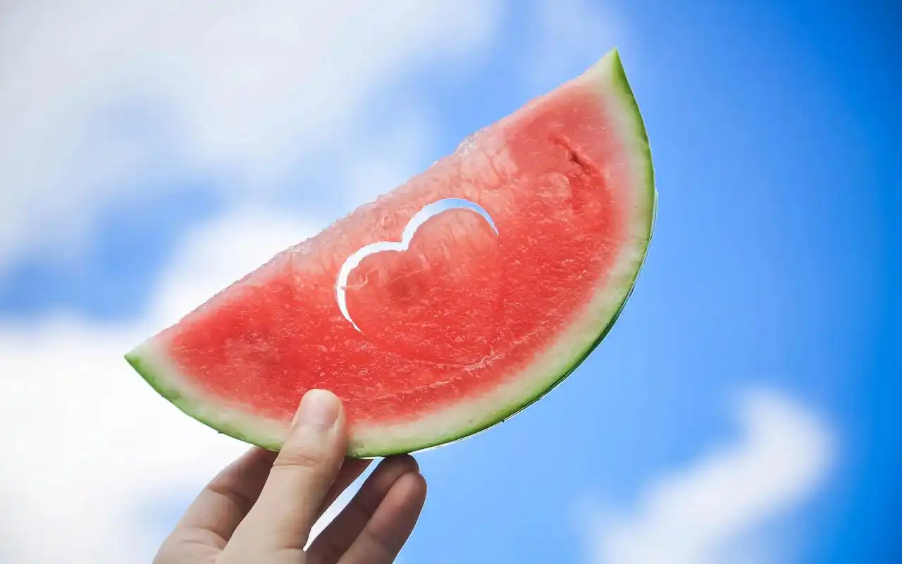 夏日清爽西瓜小清新高清桌面壁纸