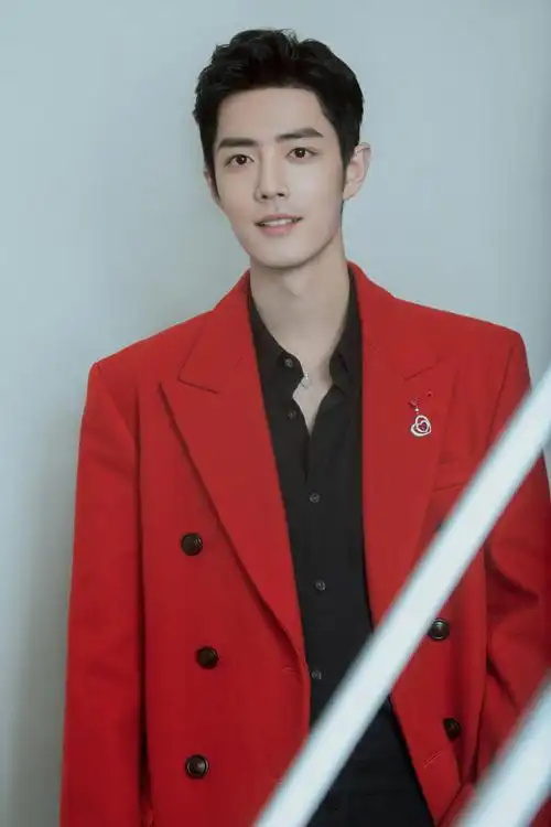 肖战与红色绝配,超好看啊