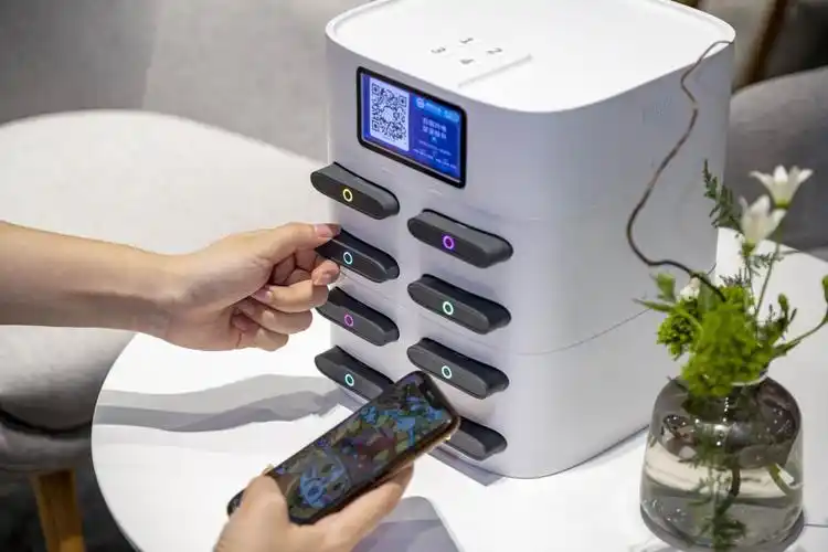 搜电共享充电宝助力粤港澳车展,智能出行,保-搜电共享充电宝加盟