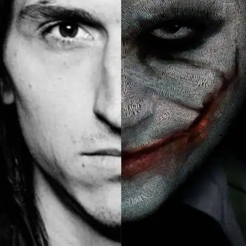 直播吧5月19日讯 伊布在社交媒体晒出一张自己与电影人物小丑的拼接照