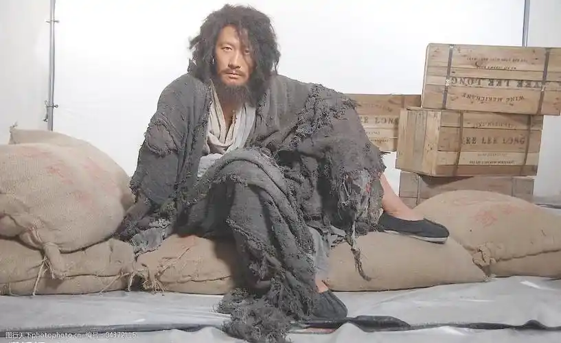 十月围城黎明高清晰定妆照