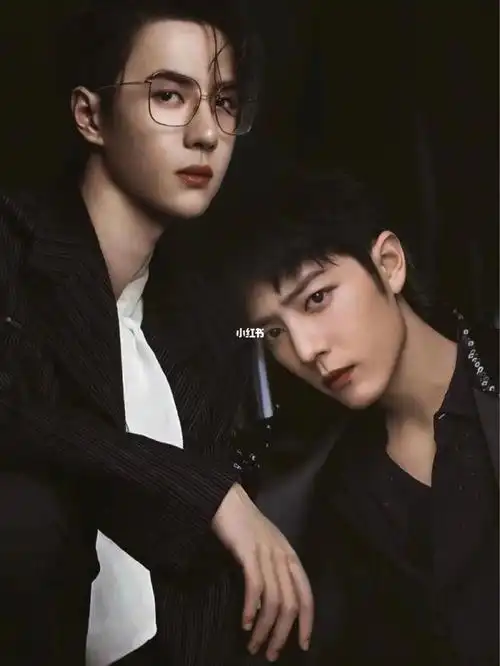 博君一肖  #连琑反应  #战山为王  #每日壁纸  #壁纸  大白天更新,嗯