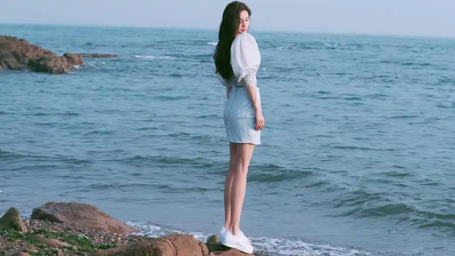 angelababy夏日海边写真