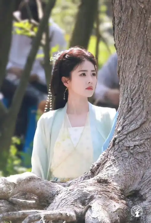 总能反复爱上白鹿的古装,新剧临江仙造型好仙好清丽柔美诚邀大家来看