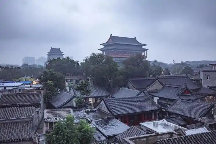 15亿/套北京四合院,63万/㎡上海老洋房,谁才是豪宅之王?