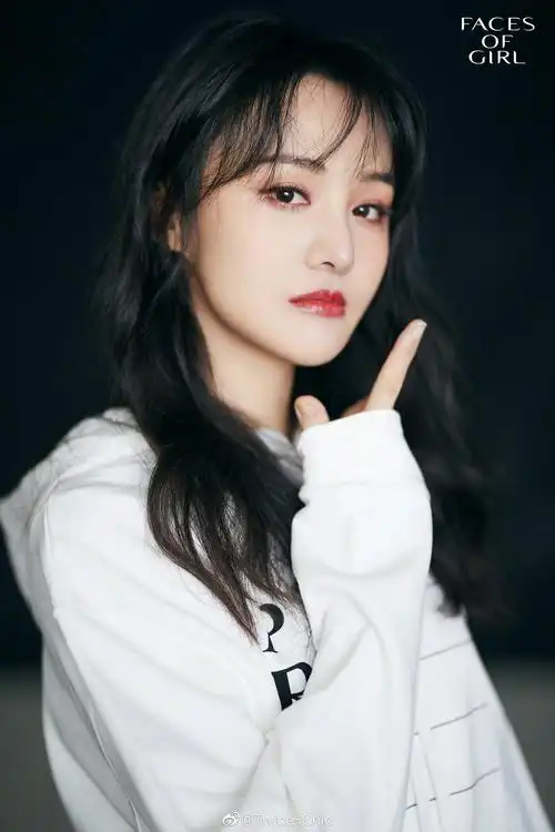 郑爽| 可爱鬼马的九宫格记录