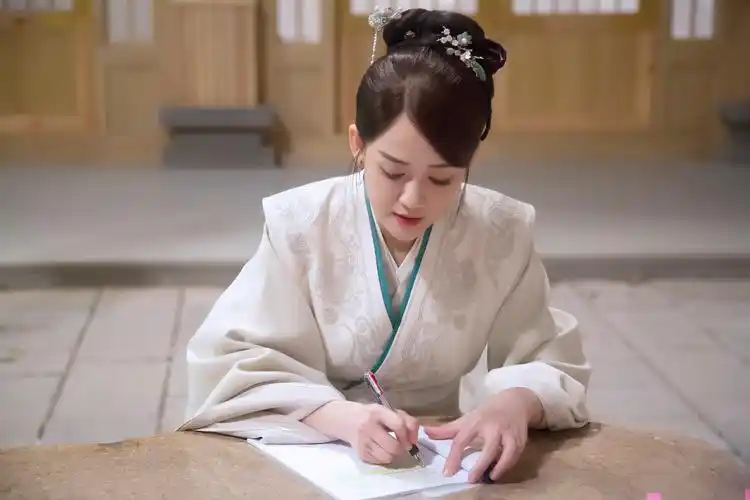 细说陈乔恩大火原因:吃完所有的苦,就会迎来想要的甜