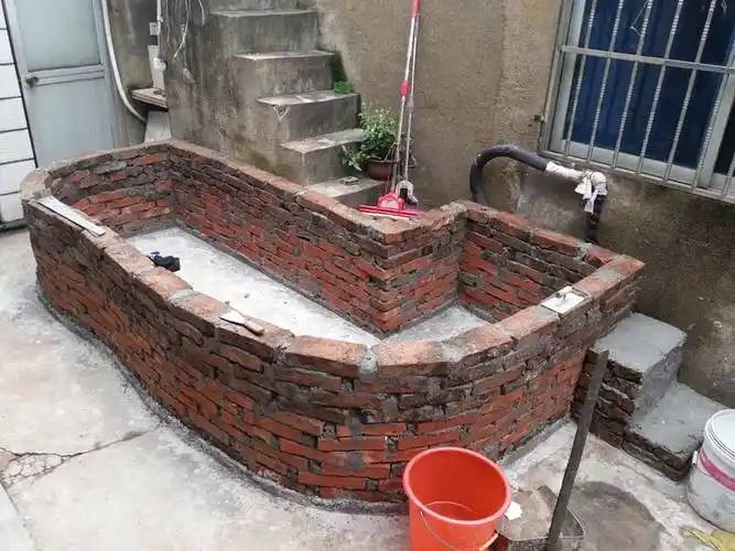 也就这一步是最累的,但看看砌好的水池也是蛮开心的!