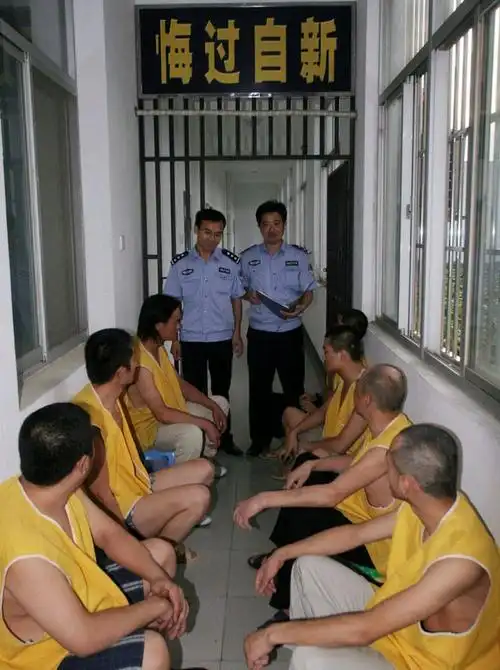 看守所监狱释放人员回忆服刑过程刚刚进入看守所的心态变化