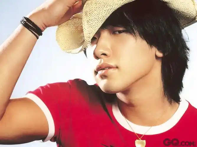 北京举行了盛大的首映及影城见面会,片中痴情贵公子"徐承勋"的扮演者