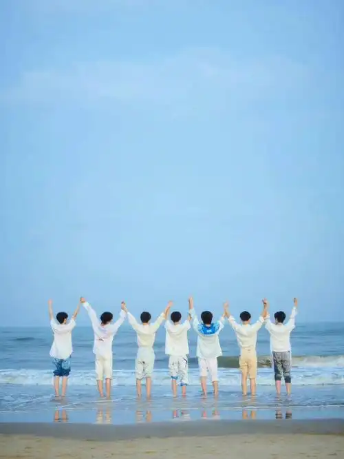 时代少年团背景图